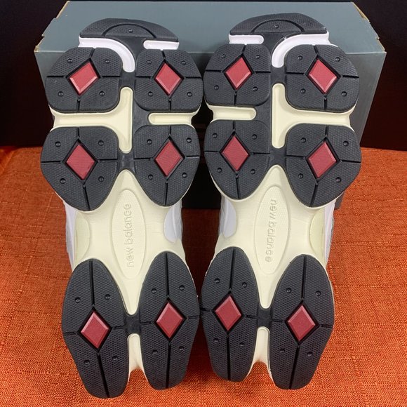 New Balance 9060 Men Sneakers